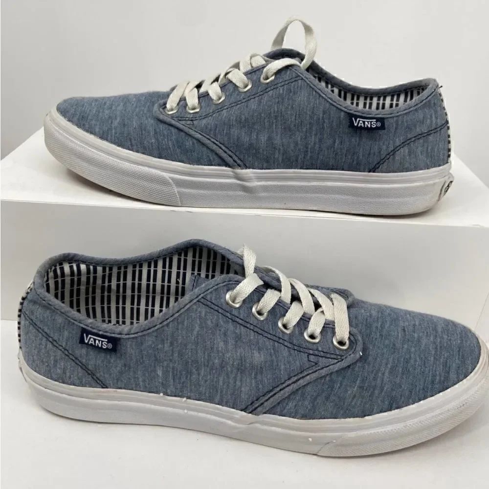 Vans Women’s Size 9 Lace Up Low Top Sneakers Denim Style Blue Skate Shoes